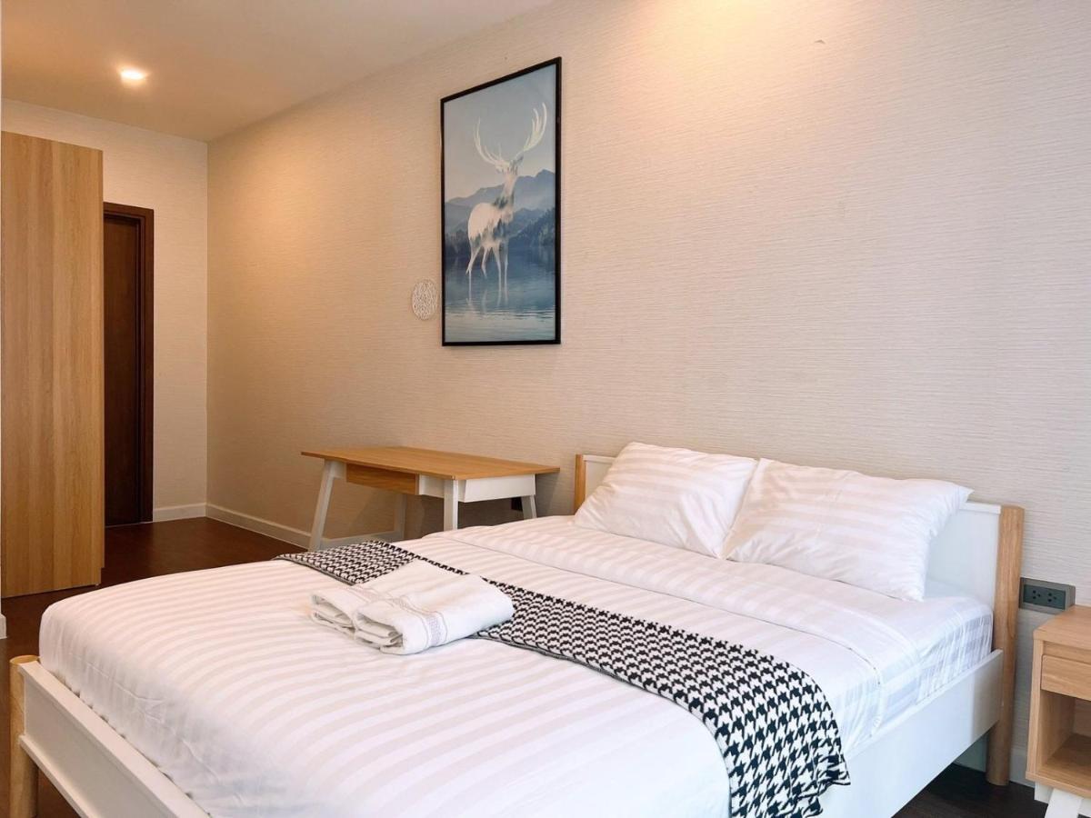 Genius Apartment River Gate Center Хошимин Экстерьер фото